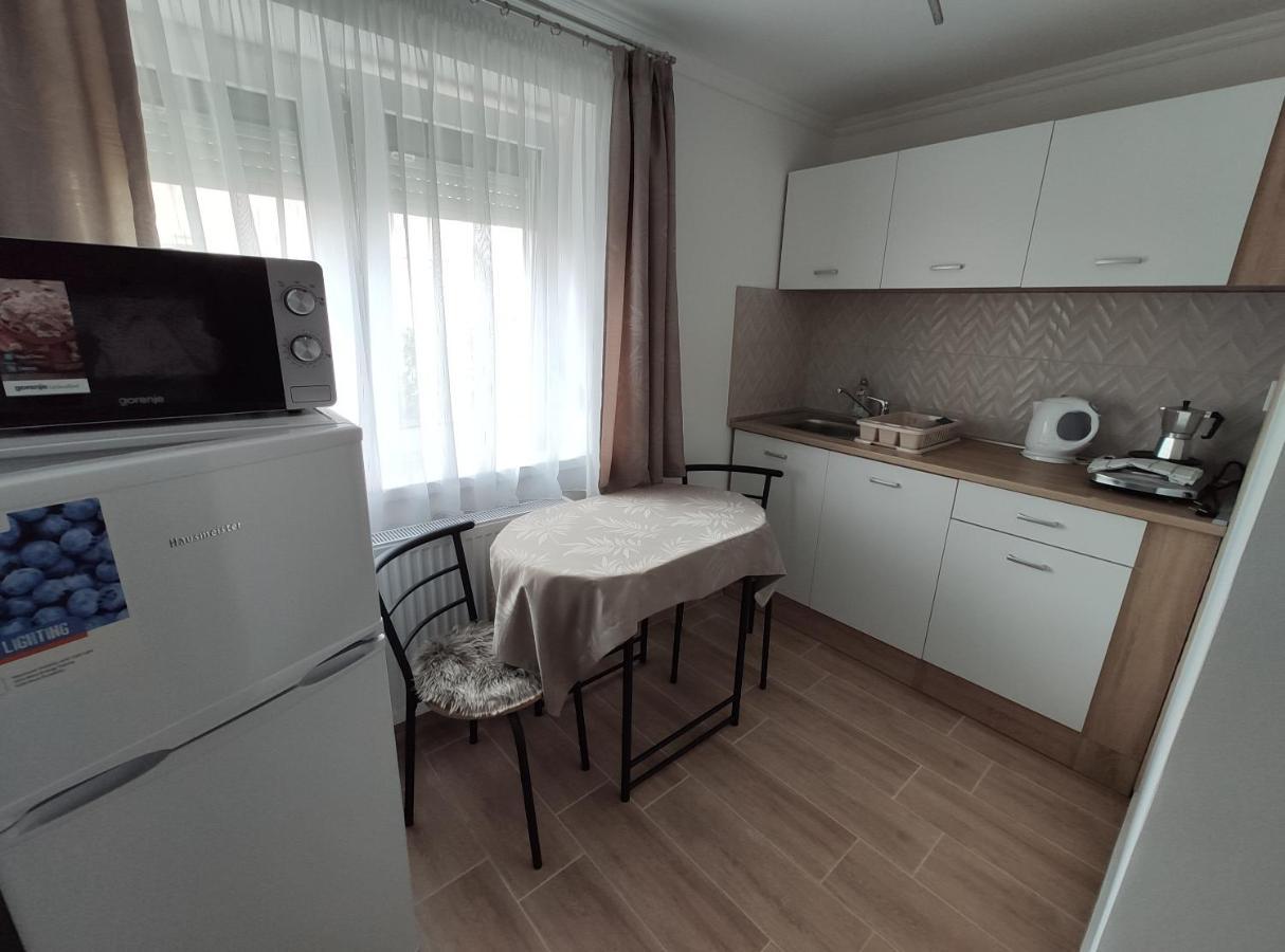 Apartamento Royal De Lux Hajdúszoboszló Exterior foto